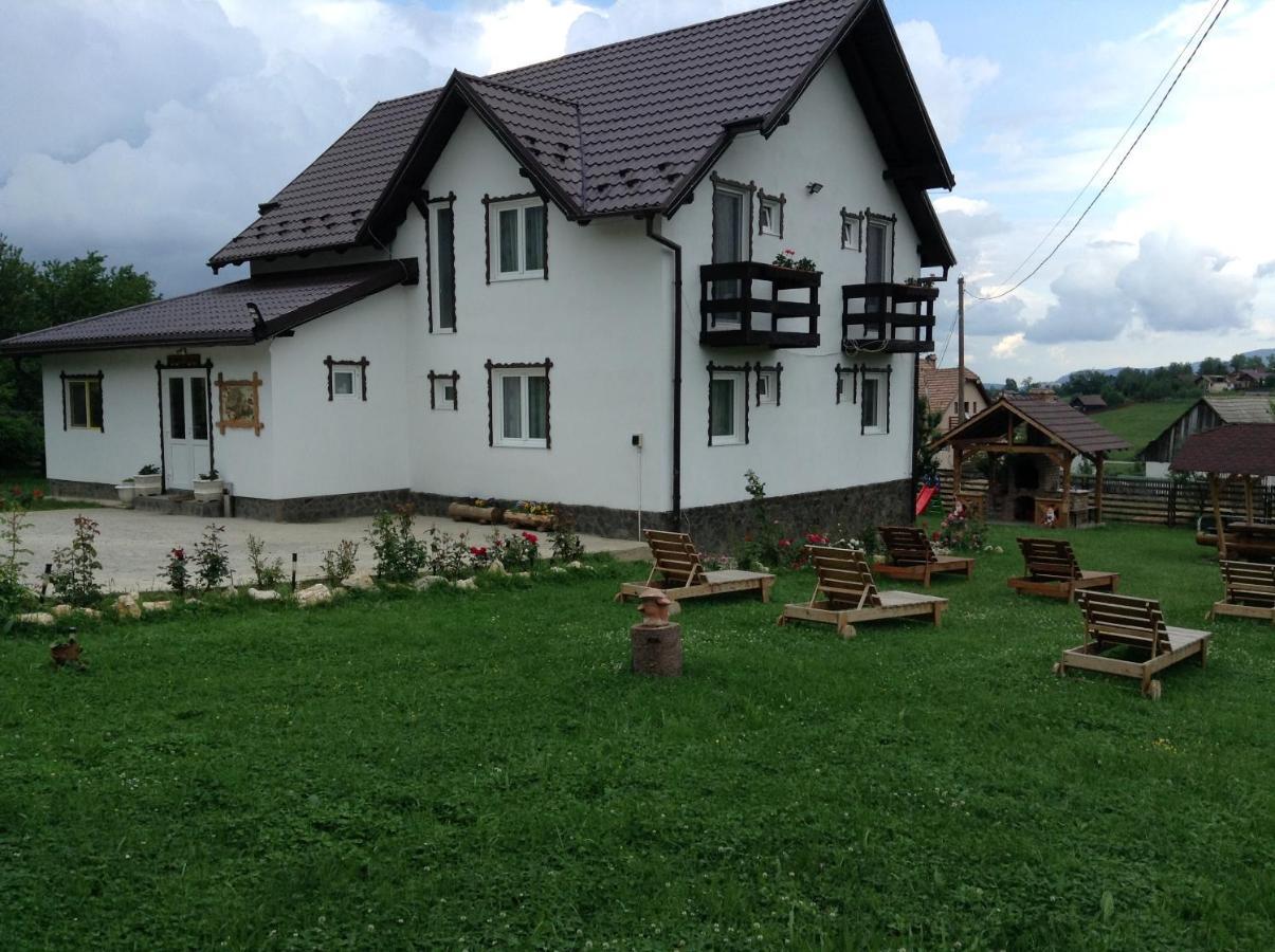 Elder Villa Бран Экстерьер фото