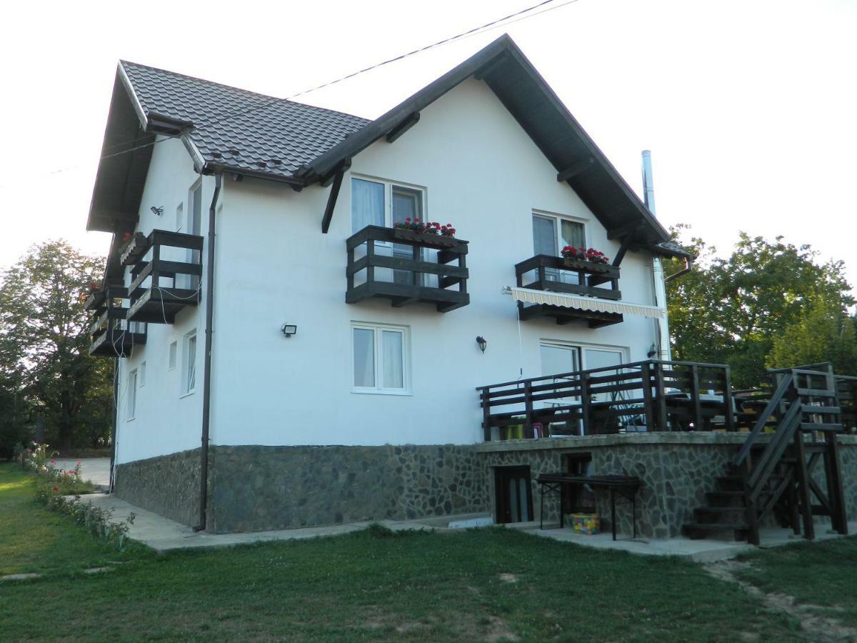Elder Villa Бран Экстерьер фото